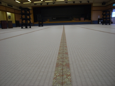 宴會廳也采用了易于保養(yǎng)的MIGUSA，非常舒適！